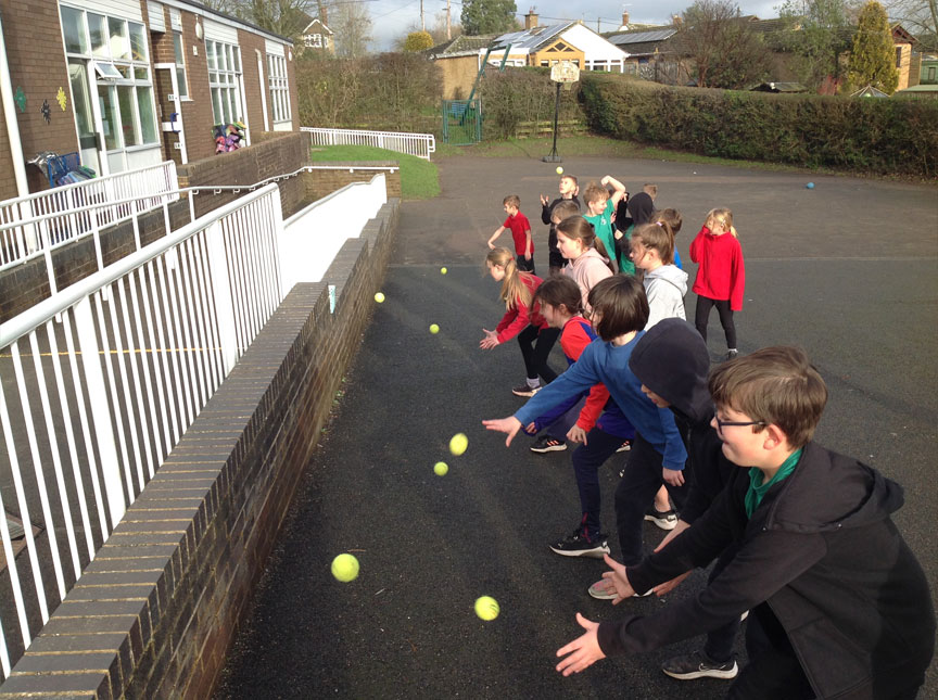 North Leigh C of E Primary School