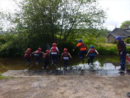 North Leigh C of E Primary School