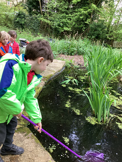 North Leigh C of E Primary School