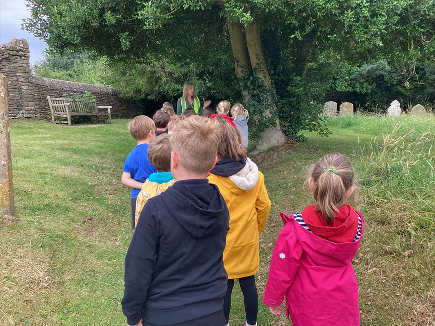 North Leigh C of E Primary School