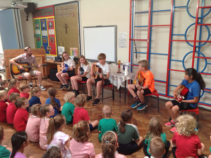 North Leigh C of E Primary School