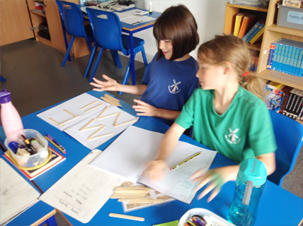 North Leigh C of E Primary School