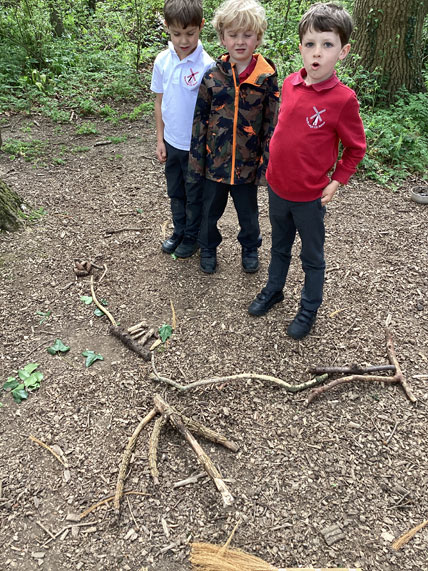 North Leigh C of E Primary School