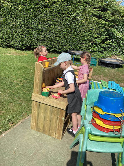 North Leigh C of E Primary School