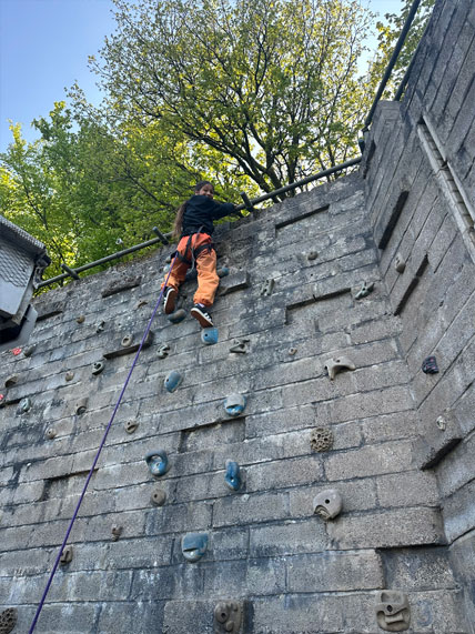North Leigh C of E Primary School