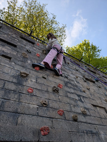 North Leigh C of E Primary School