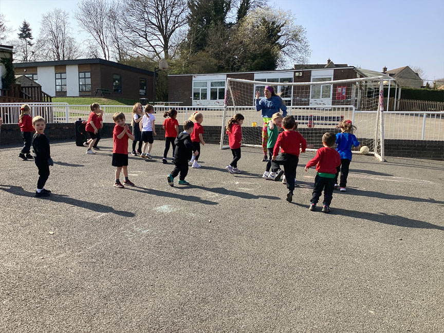 North Leigh C of E Primary School