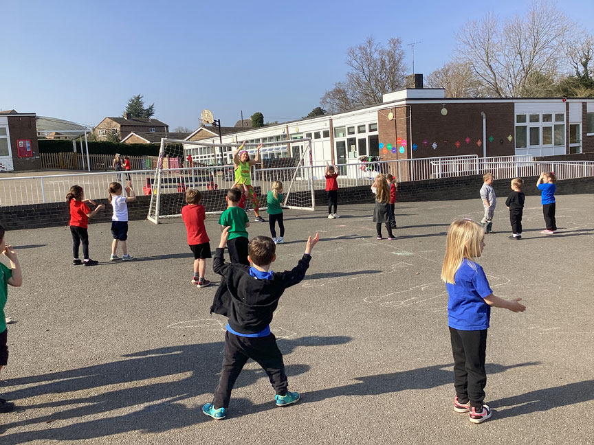 North Leigh C of E Primary School