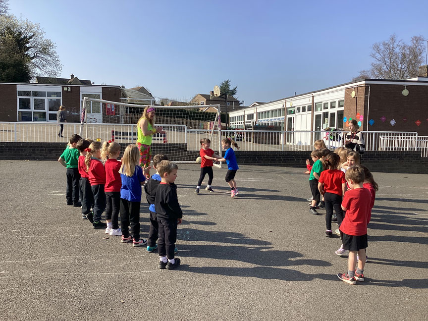 North Leigh C of E Primary School