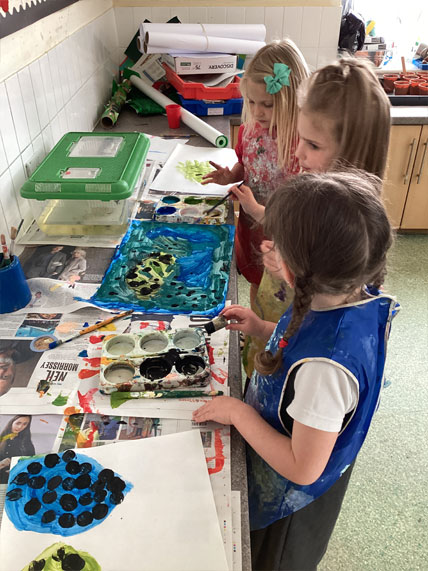 North Leigh C of E Primary School