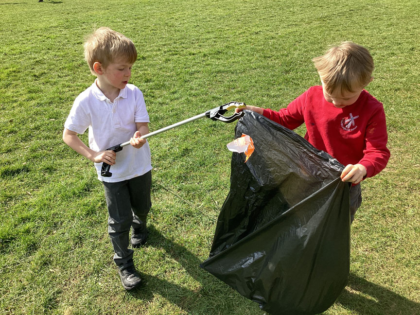 North Leigh C of E Primary School