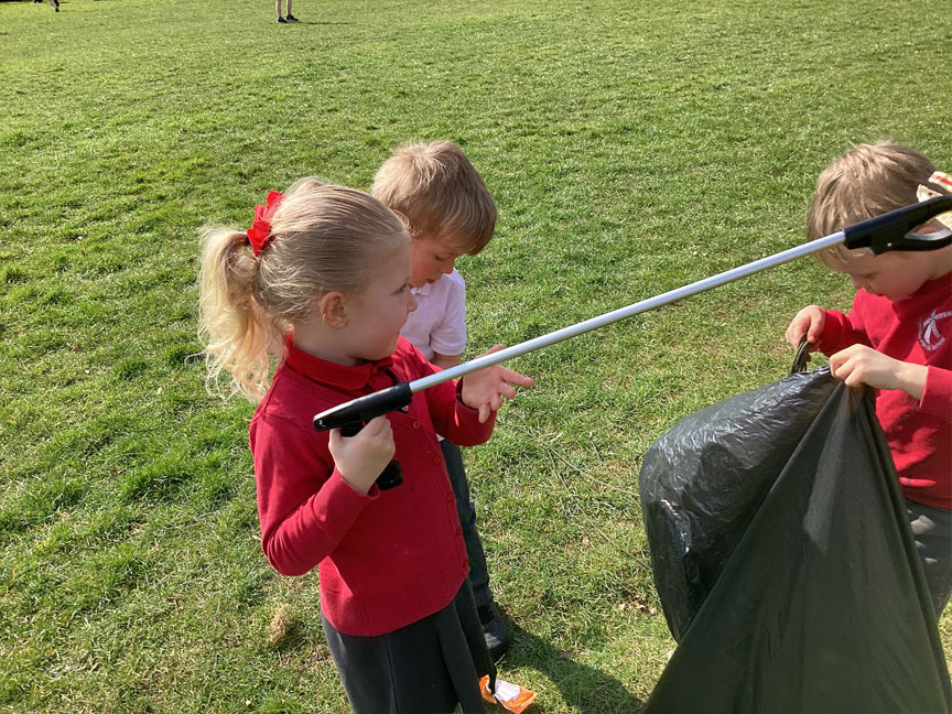 North Leigh C of E Primary School