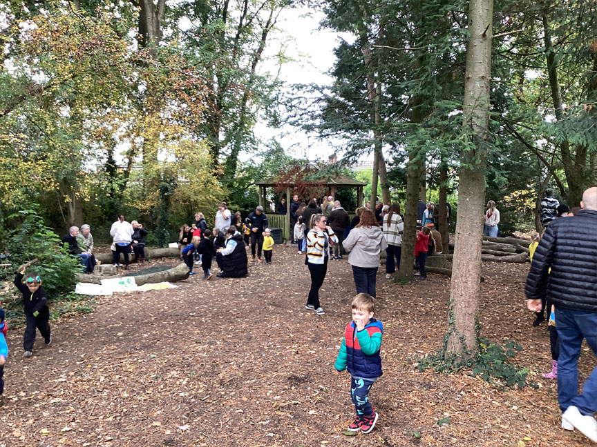 North Leigh C of E Primary School