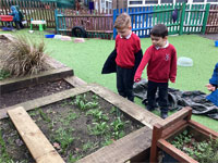 North Leigh C of E Primary School