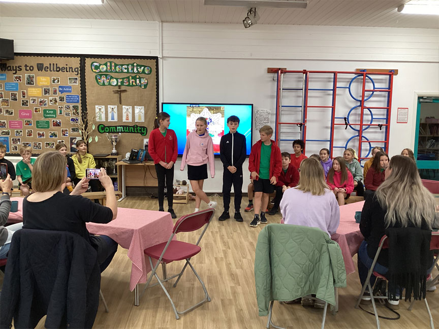 North Leigh C of E Primary School
