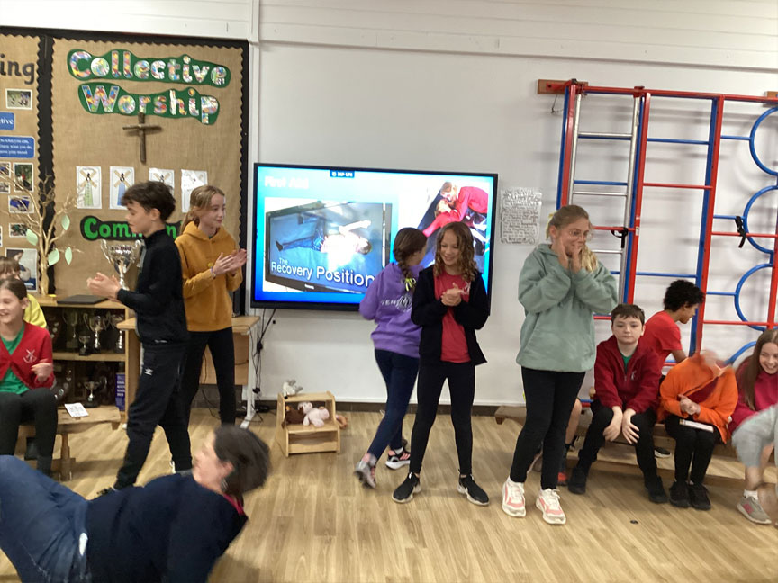 North Leigh C of E Primary School