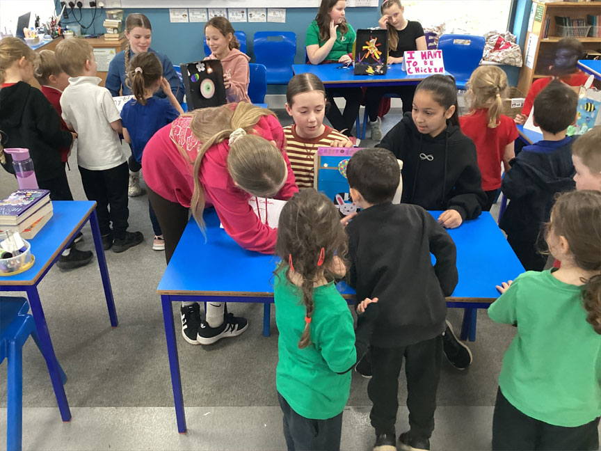 North Leigh C of E Primary School