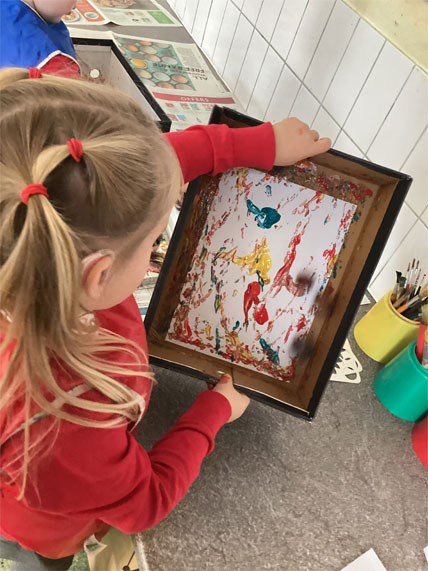 North Leigh C of E Primary School