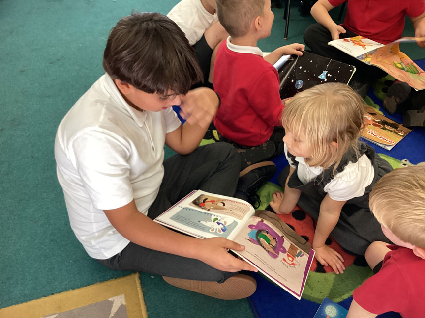 North Leigh C of E Primary School