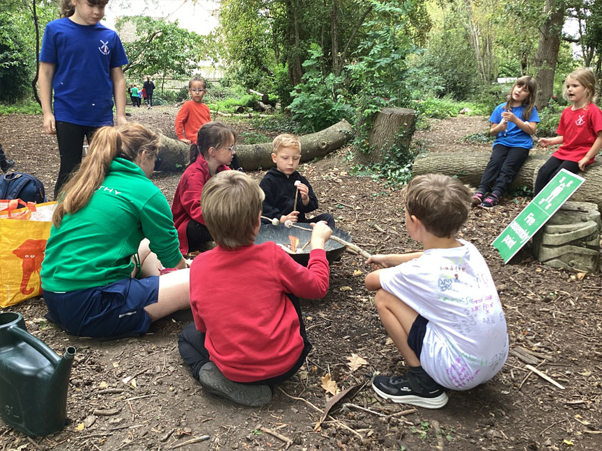 North Leigh C of E Primary School