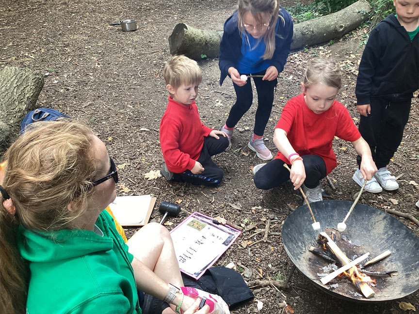 North Leigh C of E Primary School