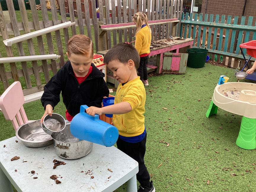 North Leigh C of E Primary School