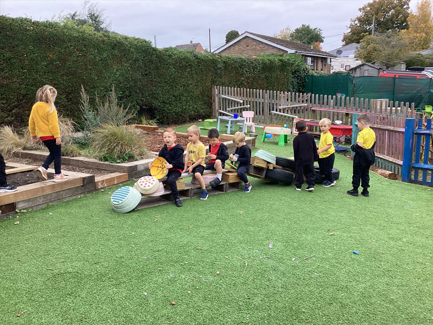 North Leigh C of E Primary School