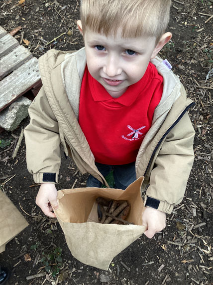 North Leigh C of E Primary School