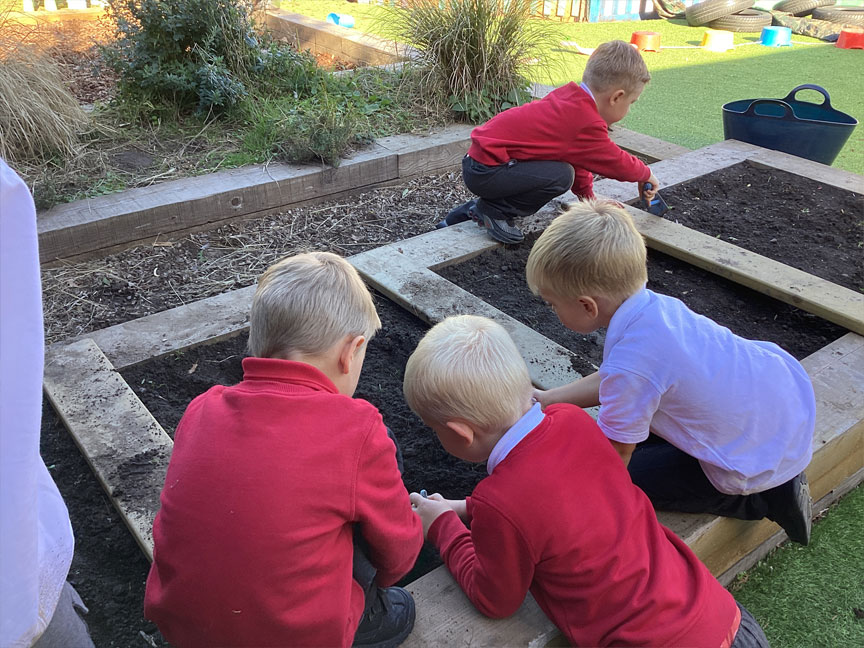 North Leigh C of E Primary School