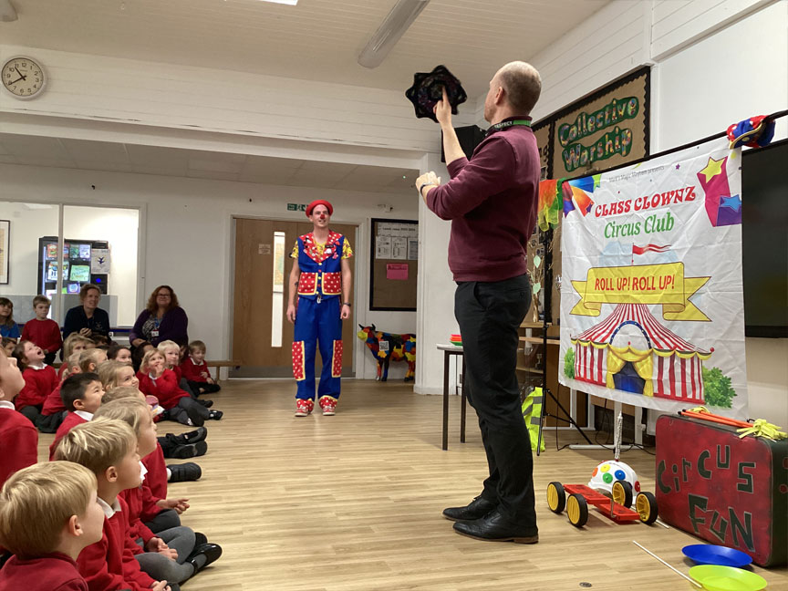 North Leigh C of E Primary School