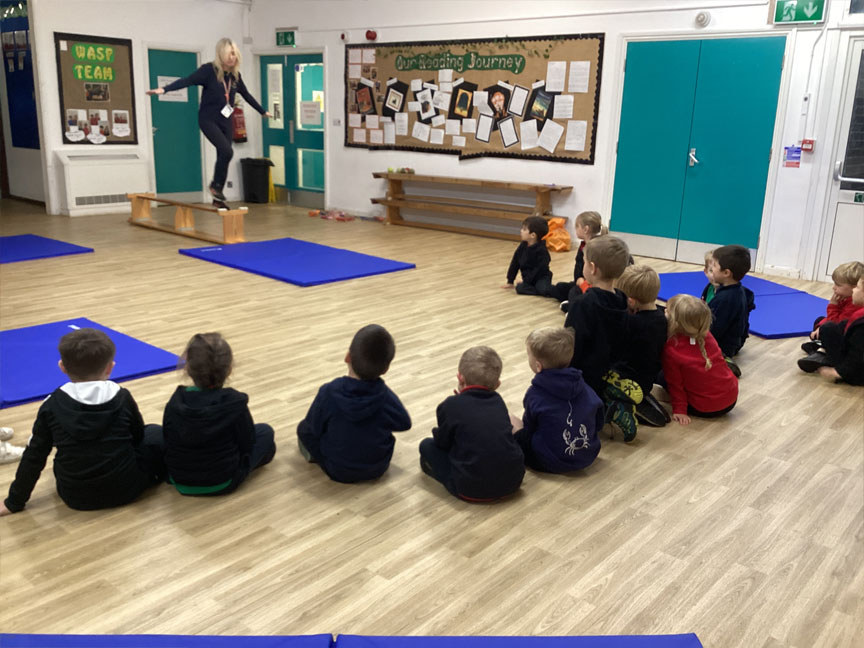 North Leigh C of E Primary School