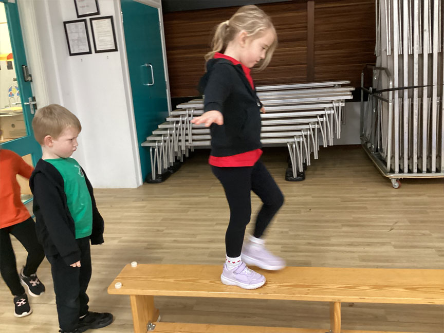 North Leigh C of E Primary School