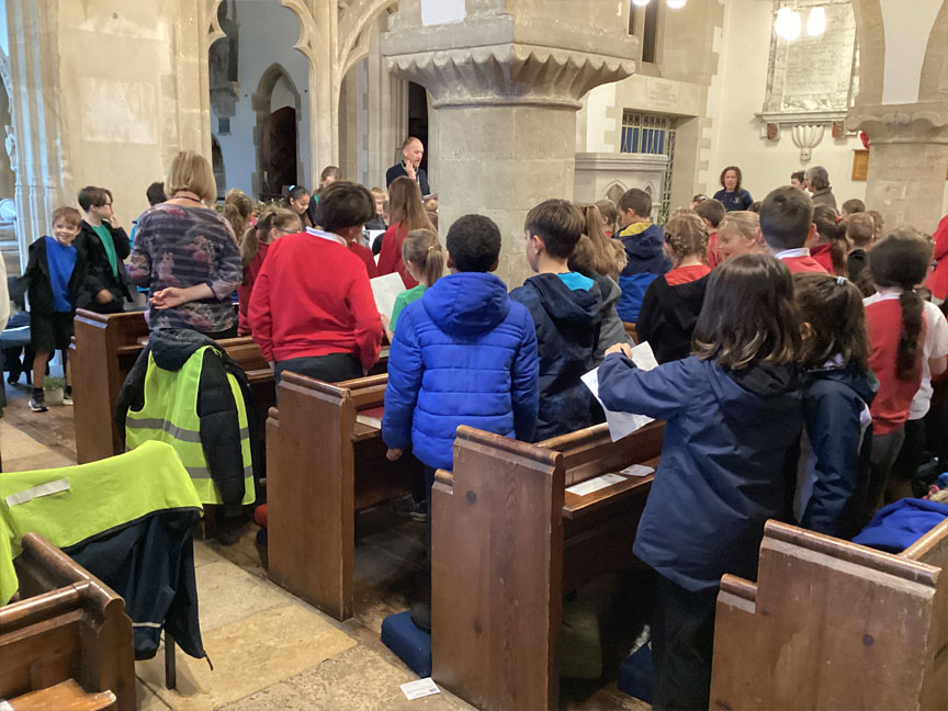 North Leigh C of E Primary School