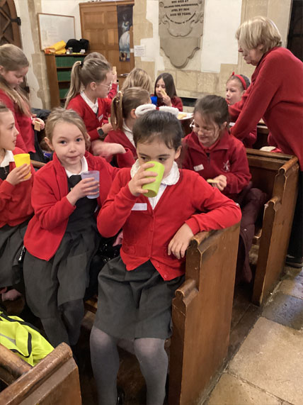 North Leigh C of E Primary School