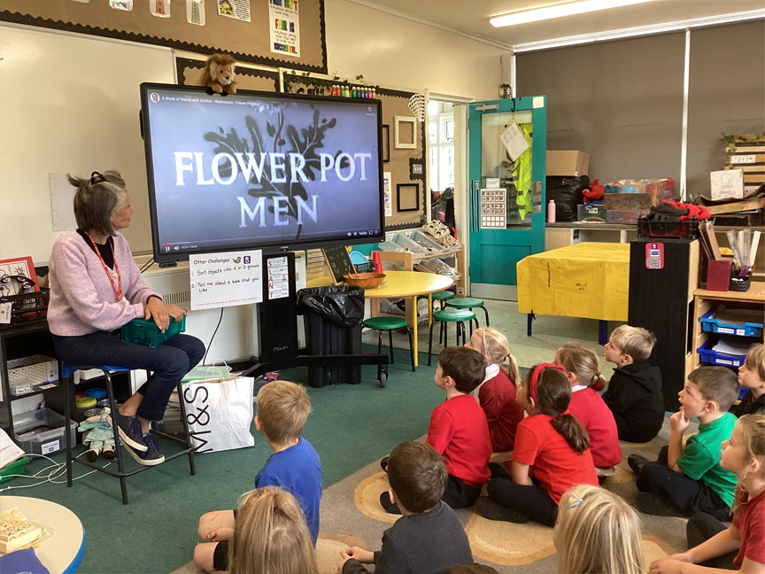 North Leigh C of E Primary School