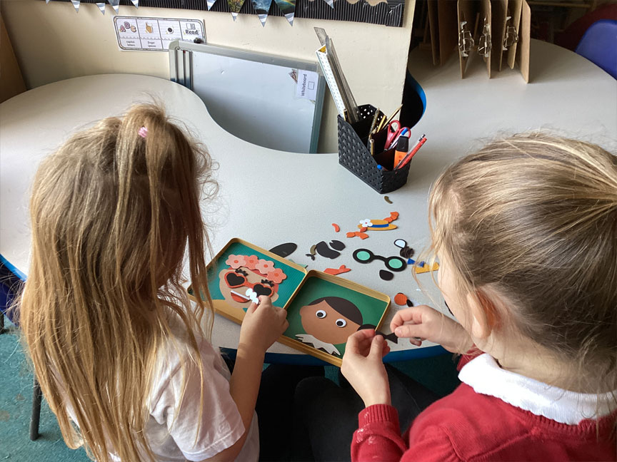 North Leigh C of E Primary School