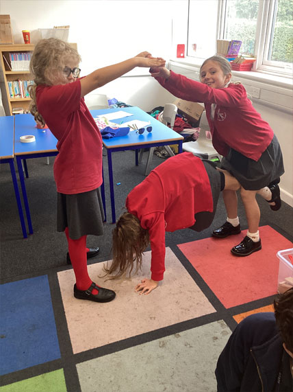 North Leigh C of E Primary School