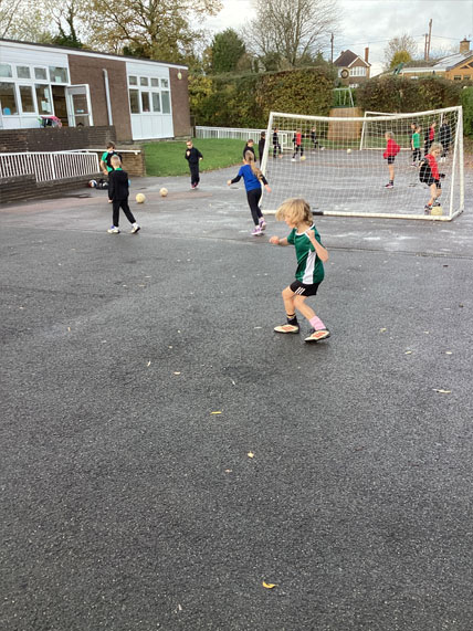 North Leigh C of E Primary School