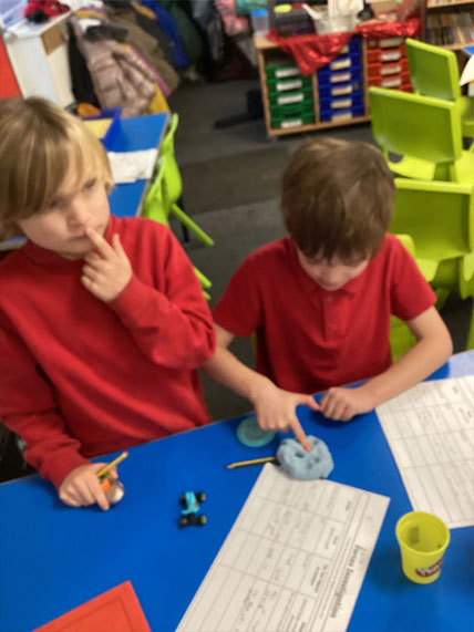 North Leigh C of E Primary School