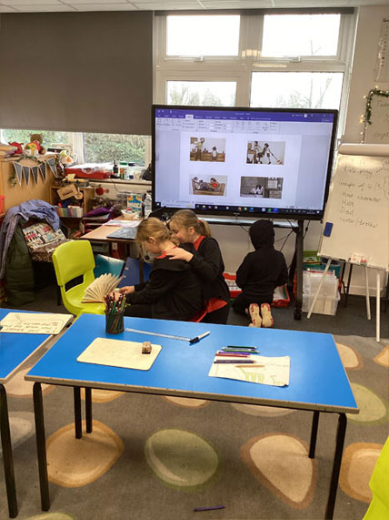 North Leigh C of E Primary School