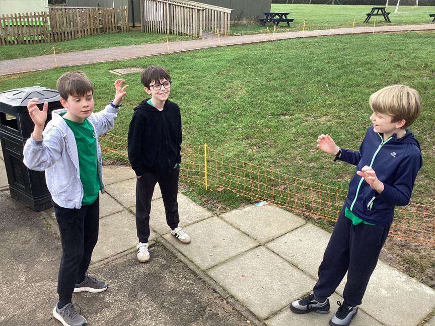 North Leigh C of E Primary School