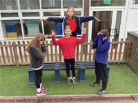 North Leigh C of E Primary School