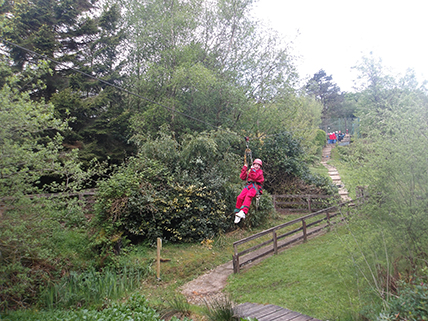 North Leigh C of E Primary School
