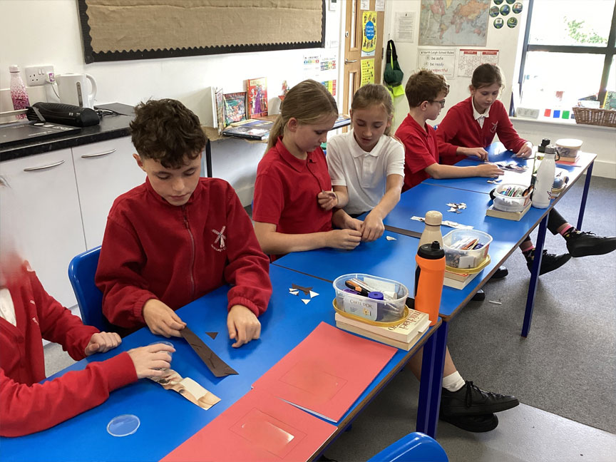 North Leigh C of E Primary School