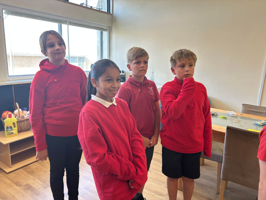 North Leigh C of E Primary School