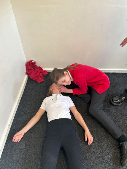 North Leigh C of E Primary School