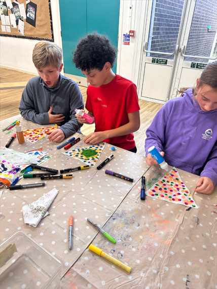 North Leigh C of E Primary School