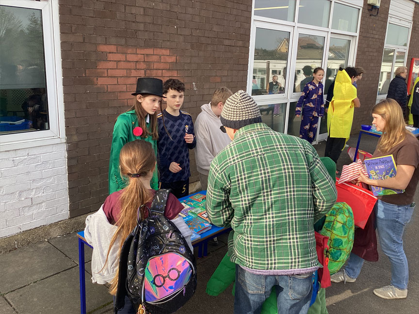 North Leigh C of E Primary School