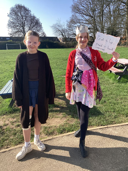 North Leigh C of E Primary School